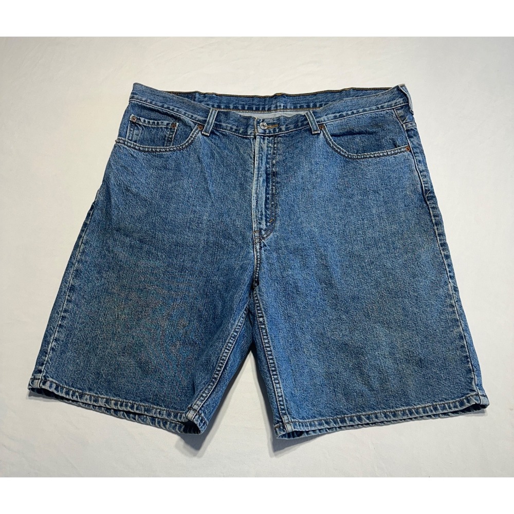 Levi’s 550 Relaxed Fit Denim Shorts Men’s Blue Jean Cut Offs Size 40 USA